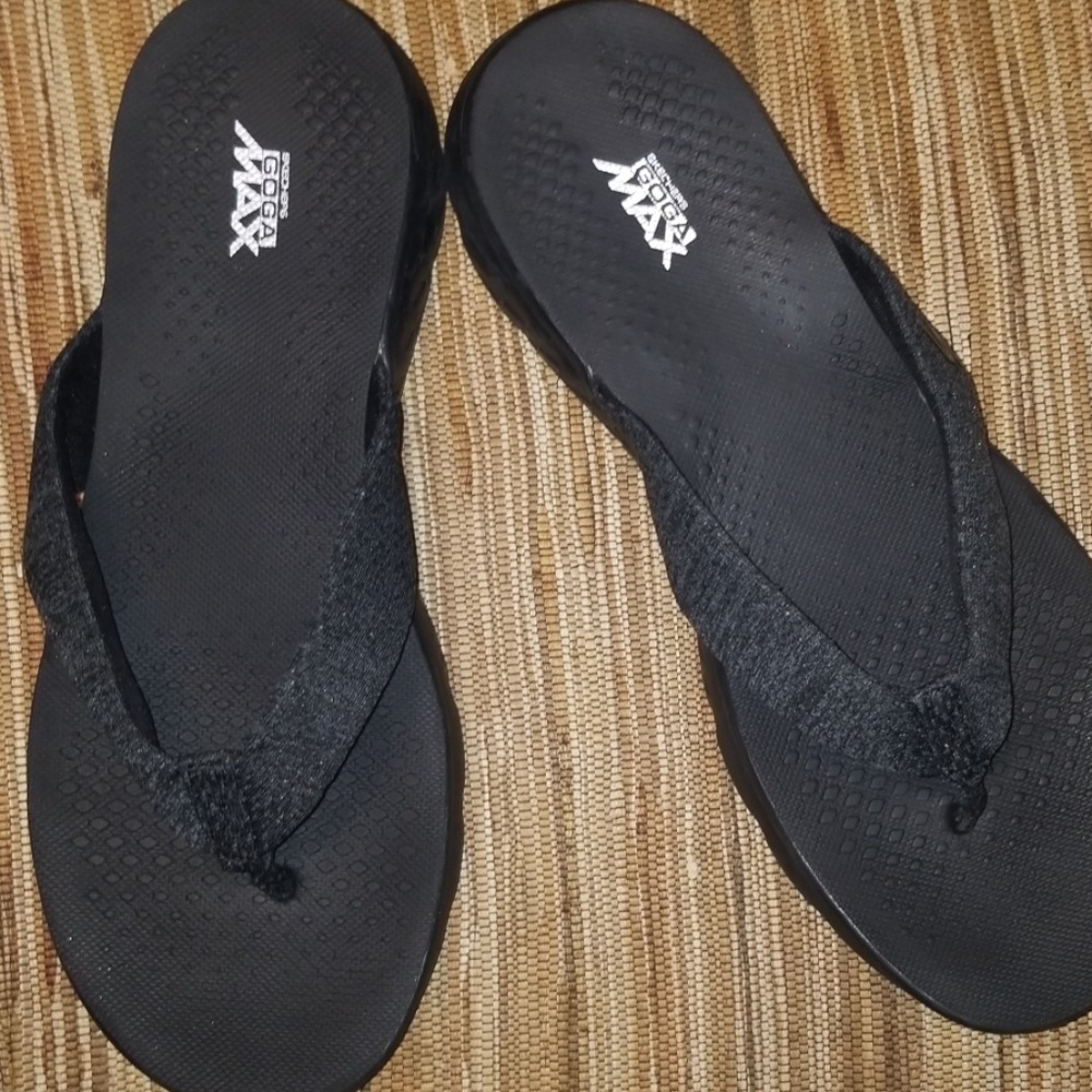 Skechers Goga Max